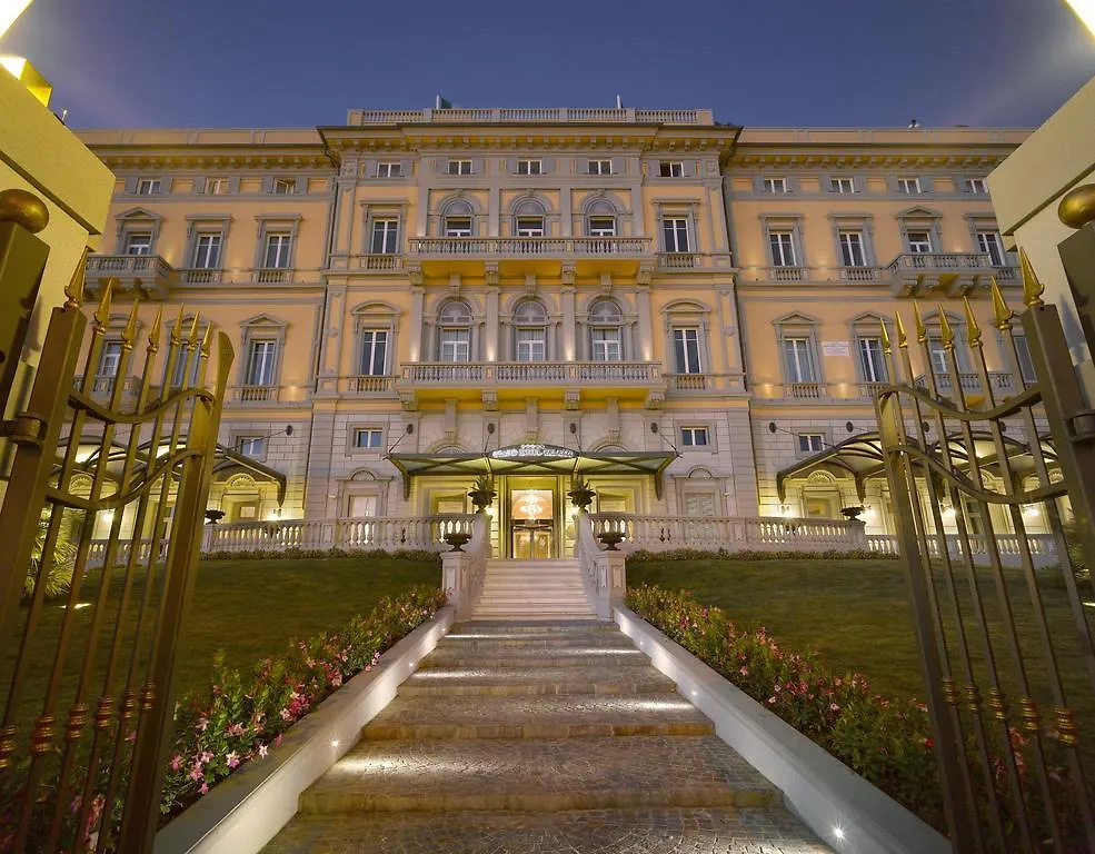 Gh Palazzo Suite & Spa Livorno Hotel